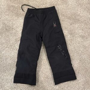 Boys Black Spyder ski/snowboarding pants in size 5.